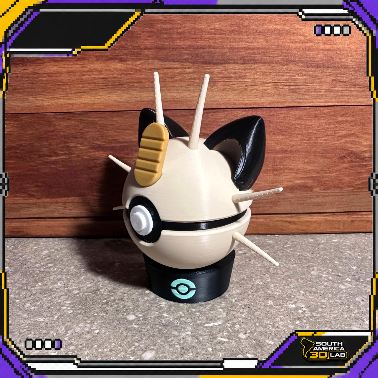 Meowth Poké Ball, right view